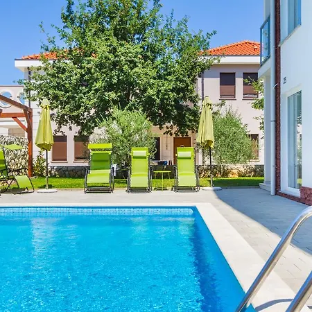 Apartment Villa Apartments Futura