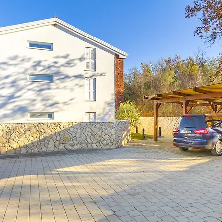 Villa Apartments Futura Vantacici