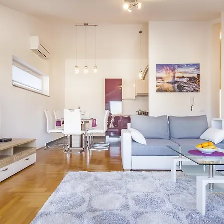 Διαμέρισμα Futura *