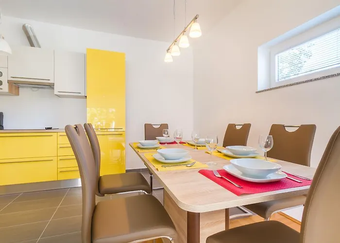 Villa Apartments Futura